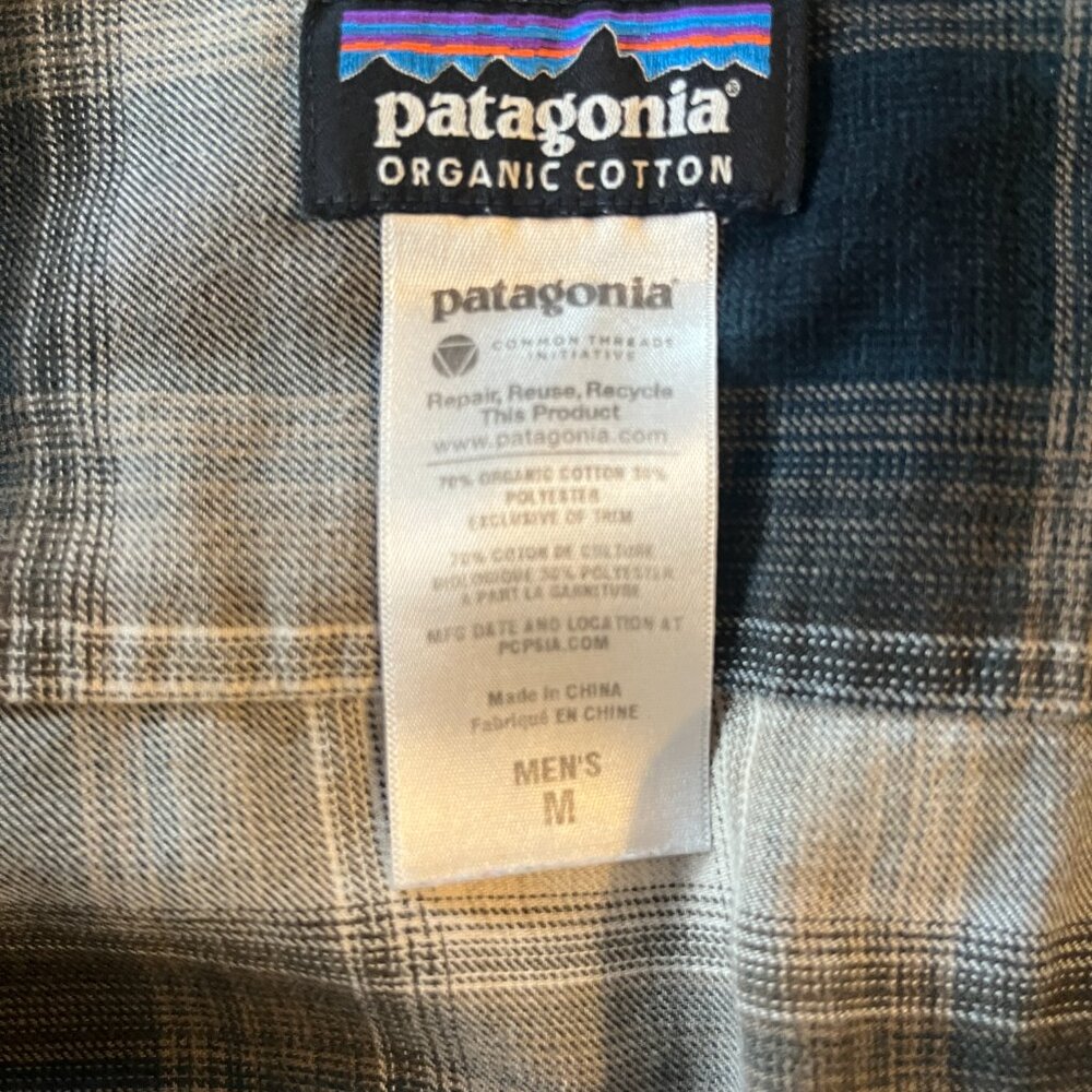 Patagonia Medium Button Down - image 2
